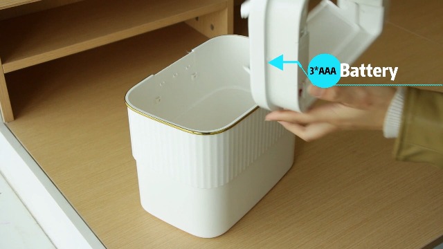 Image of Sensor Bathroom Trash Can with Lid, 2.5 Gallon Motion Sensor Garbage Can,Automatic Touchless Trash Cans, Small hanging garbage bin,Mountable /Desk for Kitchen Compost Bin,Office,White Gold Decor