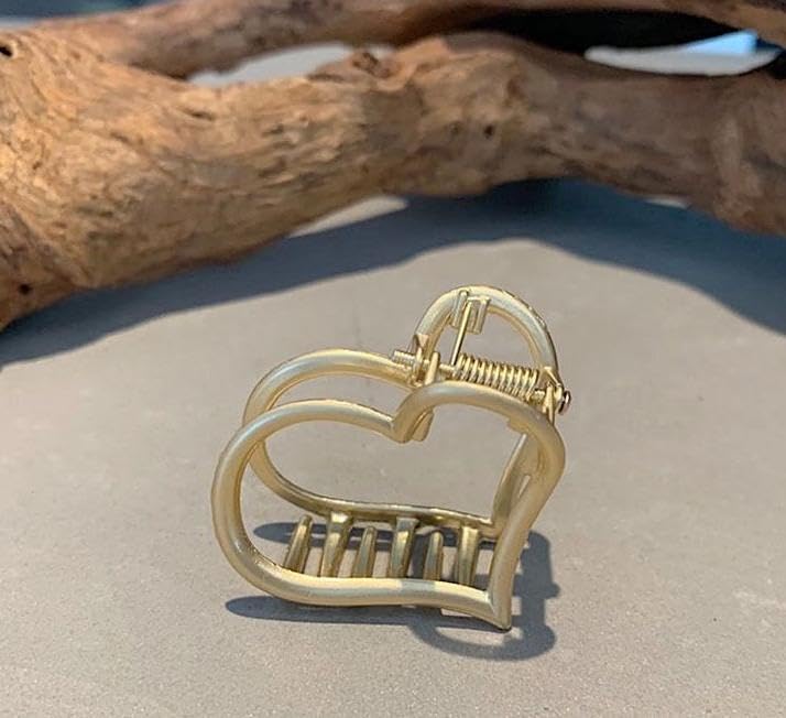 4 Pcs Hair Claws Gold-Colored Metal Small Heart-Shaped & Star-Shaped Hair Clips Suitable for Thick Thin Hair Strong Grip Y2K Style Claw-Shaped Clips Anti-Slip Suitable for Half Tied Hair - Image 6
