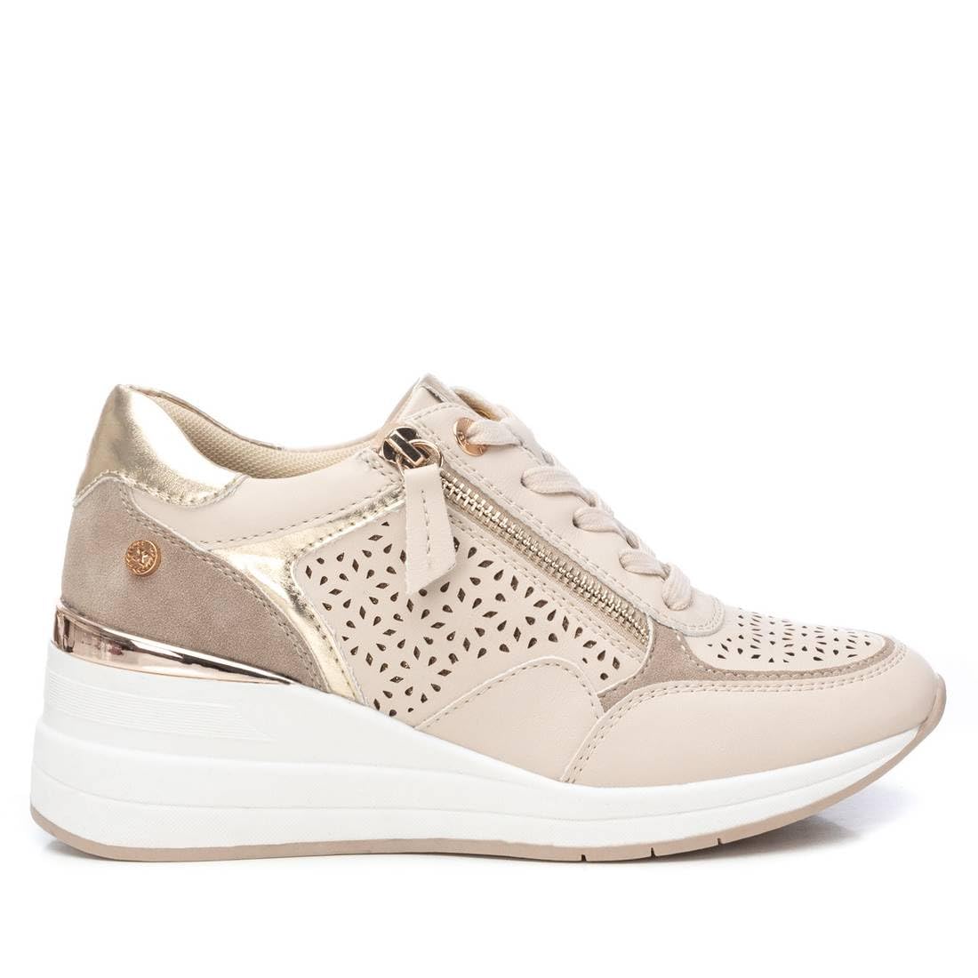 XTI - Zapatilla Mujer - Calzado Cómodo y Versátil - Moda Casual