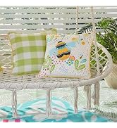 Fusion - Buzzy Bee Outdoor - Water & UV Resistant Filled Cushion - 43 x 43cm in Ochre