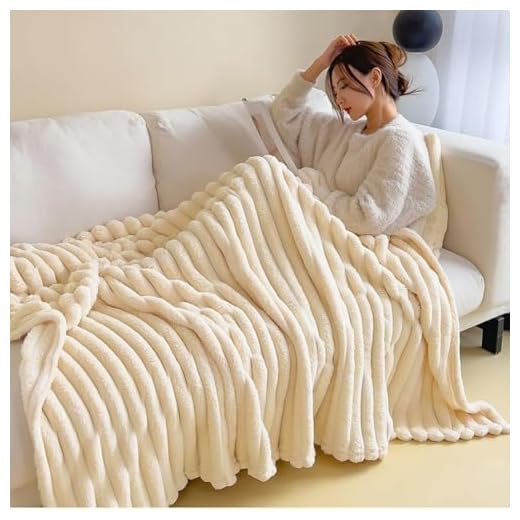 Oversized Plush Nap Blanket for Winter Comfort