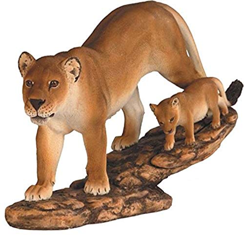 StealStreet SS-G-54253, Savannah Lioness Hunting with Lion Cub Wildlife Decoration Statue