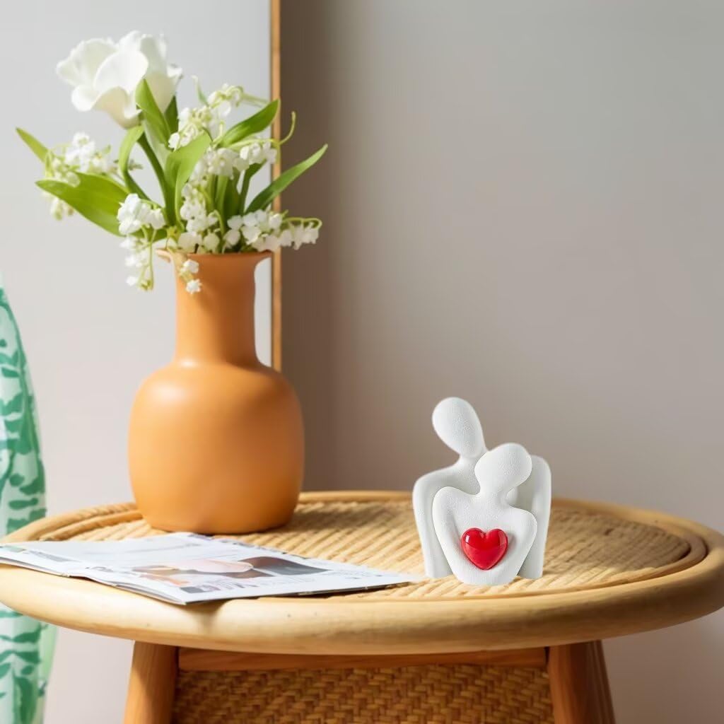 Mini Couple Statue Decor Ceramic Love Sculpture for Bedroom Living Room Red M