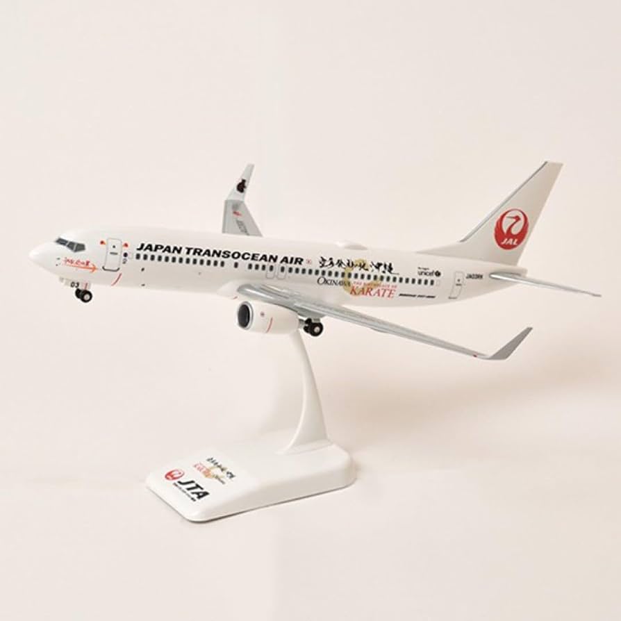 モデルプレーン　1/130 JTA737-800 空手ジェットスナップインモデル Amazon.co.jp: モデルプレーン 1/130 JTA737-800 空手ジェット