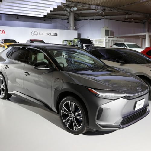 #047 Ambitious electric vehicle programme from Toyota