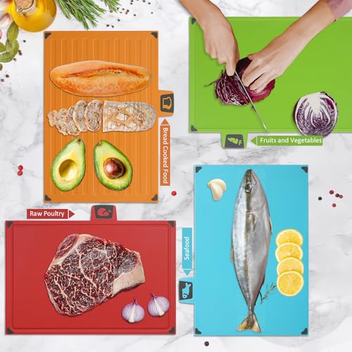 IAGORYUE 4 Colour Coded Chopping Board Set | BPA Free Thick Plastic Chopping Boards with Stand | Kitchen Cutting Boards Dishwasher Safe with Non Slip Feet & Juice Groove for Vegetables/Meat/Fish/Bread - Image 4