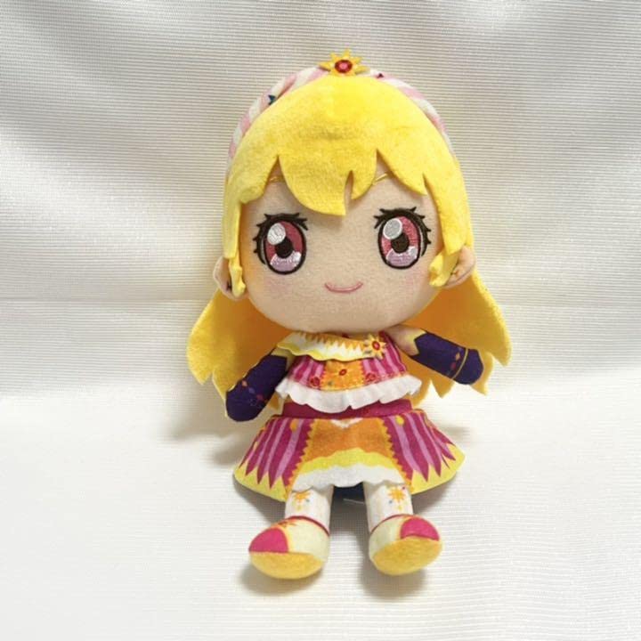 Amazon.co.jp: アイカツ 星宮いちご ぬいぐるみ : おもちゃ