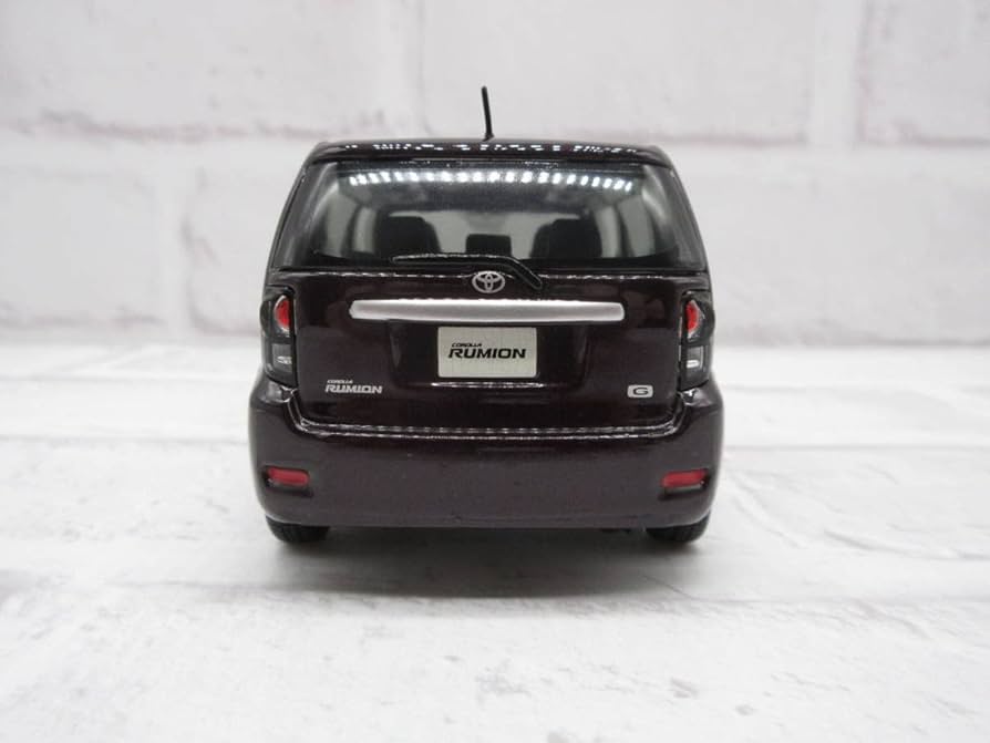 Amazon | ミニカー 1/30 トヨタ カローラルミオン RUMION