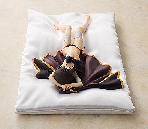 Amazon | この素晴らしい世界に祝福を! 2 めぐみん 抱き枕Ver. 1/7 