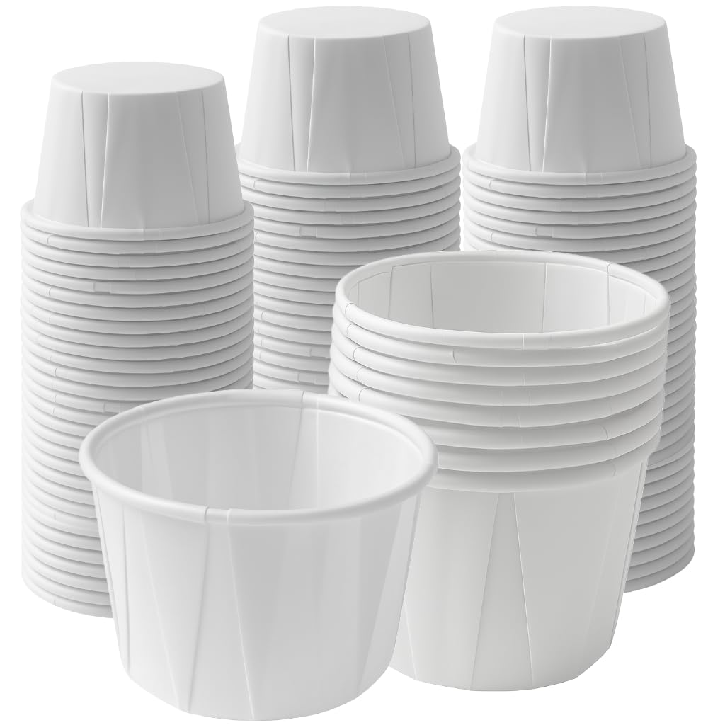 Vakly Disposable Paper Souffle Medicine Cups 3/4 oz [Pack of 250] – (0.75 Ounce) Small Cups for Medication Distribution, Pills, Tasting, Condiments, Food and Dessert Serving