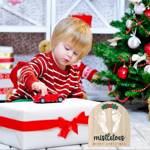 Image of Baby Christmas Milestone Cards Decoration, Wooden Baby First Christmas Winter Baby Announcement My First Holiday Milestone Sign Decor, Xmas Baby Shower Decorations for Newborn Photography Props