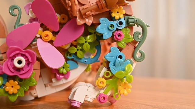 IKUPER Creator Fiori Gatto, Set Animali Fiori 3 in 1 con Farfalla e Uccelli, Collezione Botanica, Idee Regalo per Natale e Pasqua, Progetto STEM per Bambini, Ragazzi e Ragazze dai 10 Anni