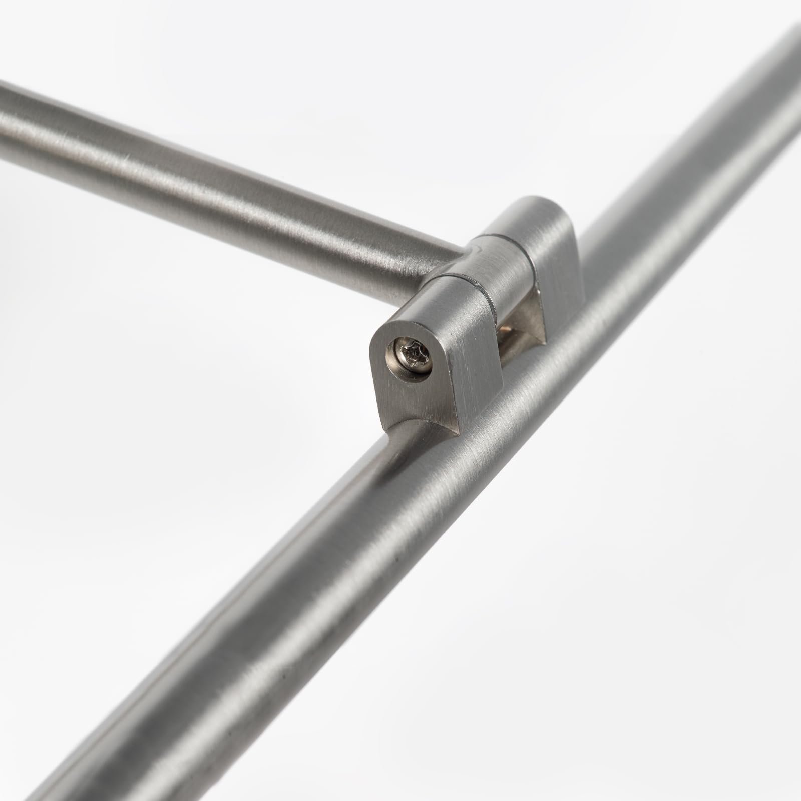 Alpinaluz Aplique LED para Cuadros y Espejos 48 cm 10W Luz Blanca Cálida 2700K Brazo Articulado Orientable Diseño Lineal Aluminio Acabado Níquel Cepillado Montaje en Pared