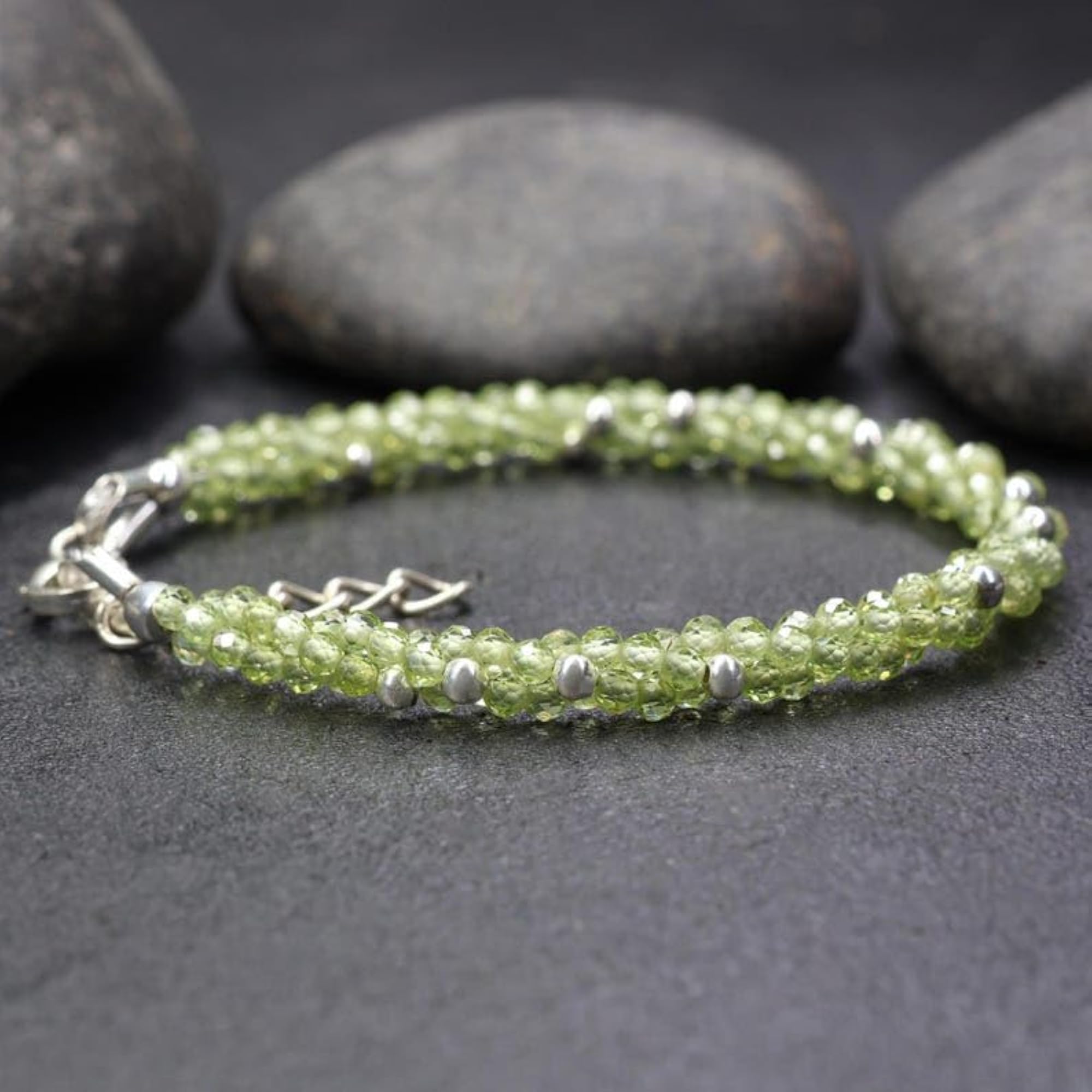 Peridot Round Beaded Bracelet, Adjustable 7 Inch