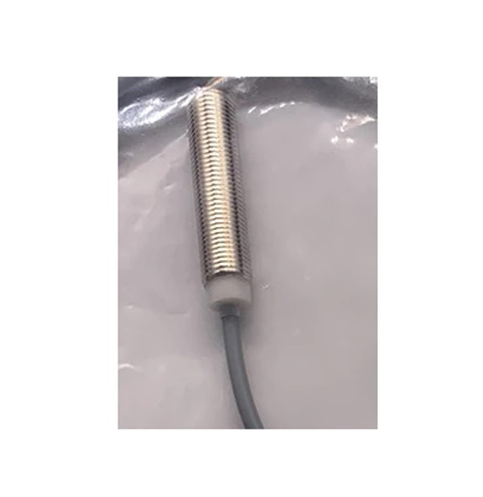 Capteur BESM12MG-UOC30B-BV03 de proximité robuste et durable pour environnement exigeant