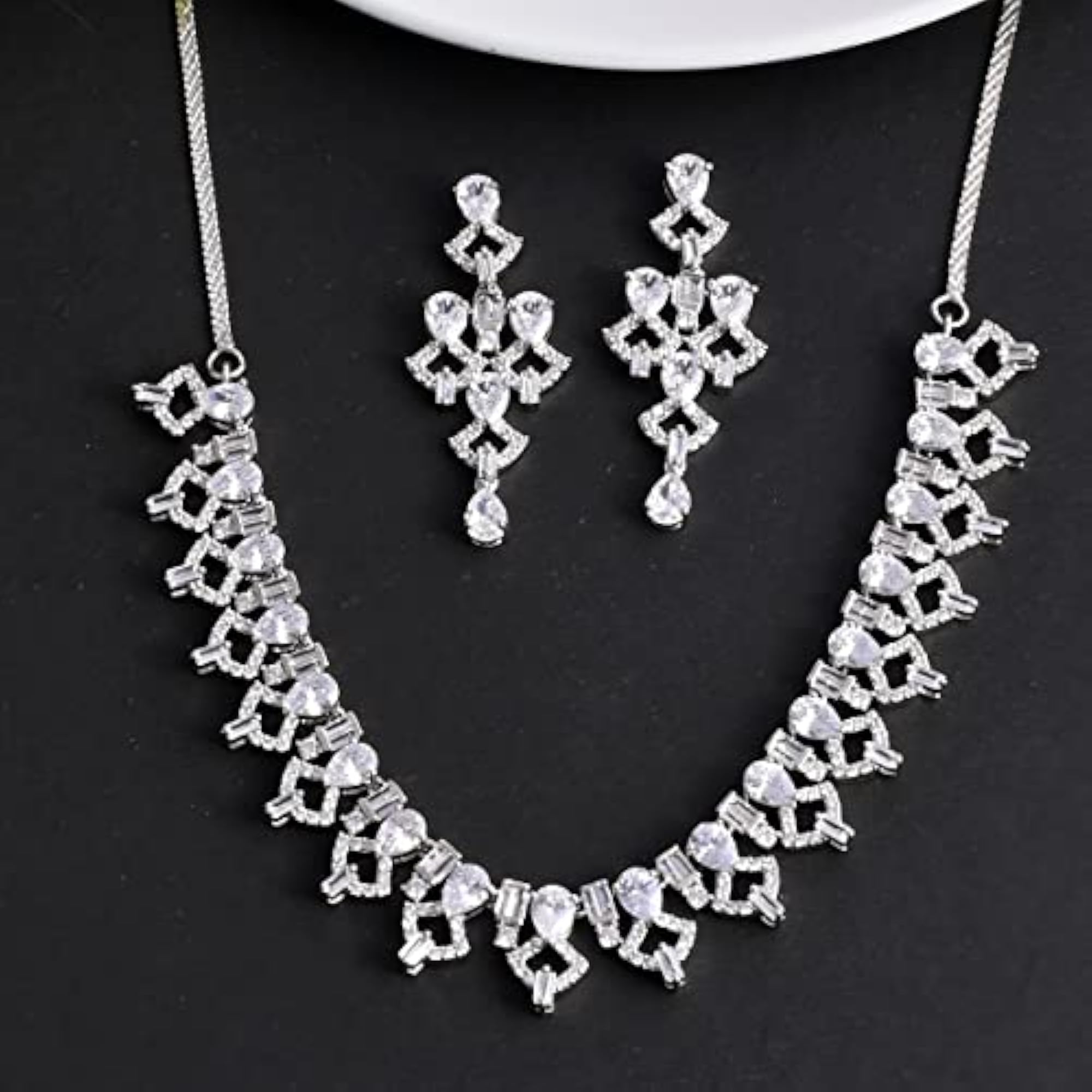 Voylla Cluster Setting Zircons Plated Jewellery Set