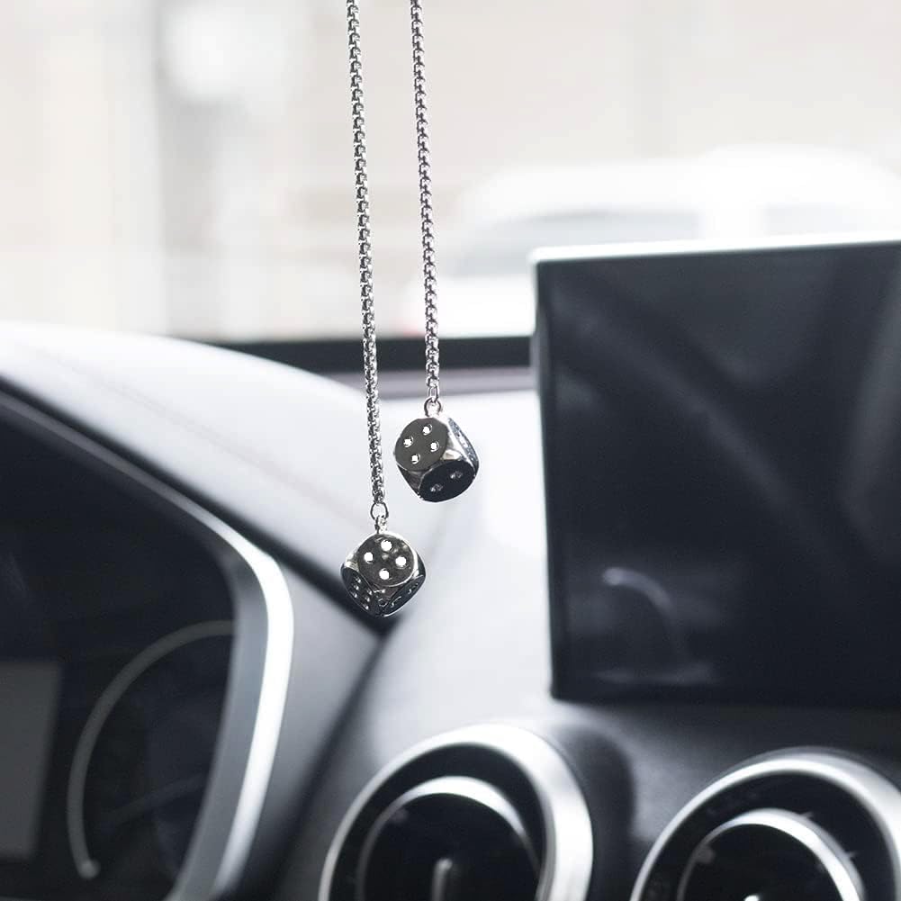 BMTick Dadi Da Appendere Allo Specchietto Retrovisore – 2 Confezioni (4 Dadi) In Metallo Argento Con Pois Bianchi – 40 Cm – Accessorio Auto Vintage E Divertente