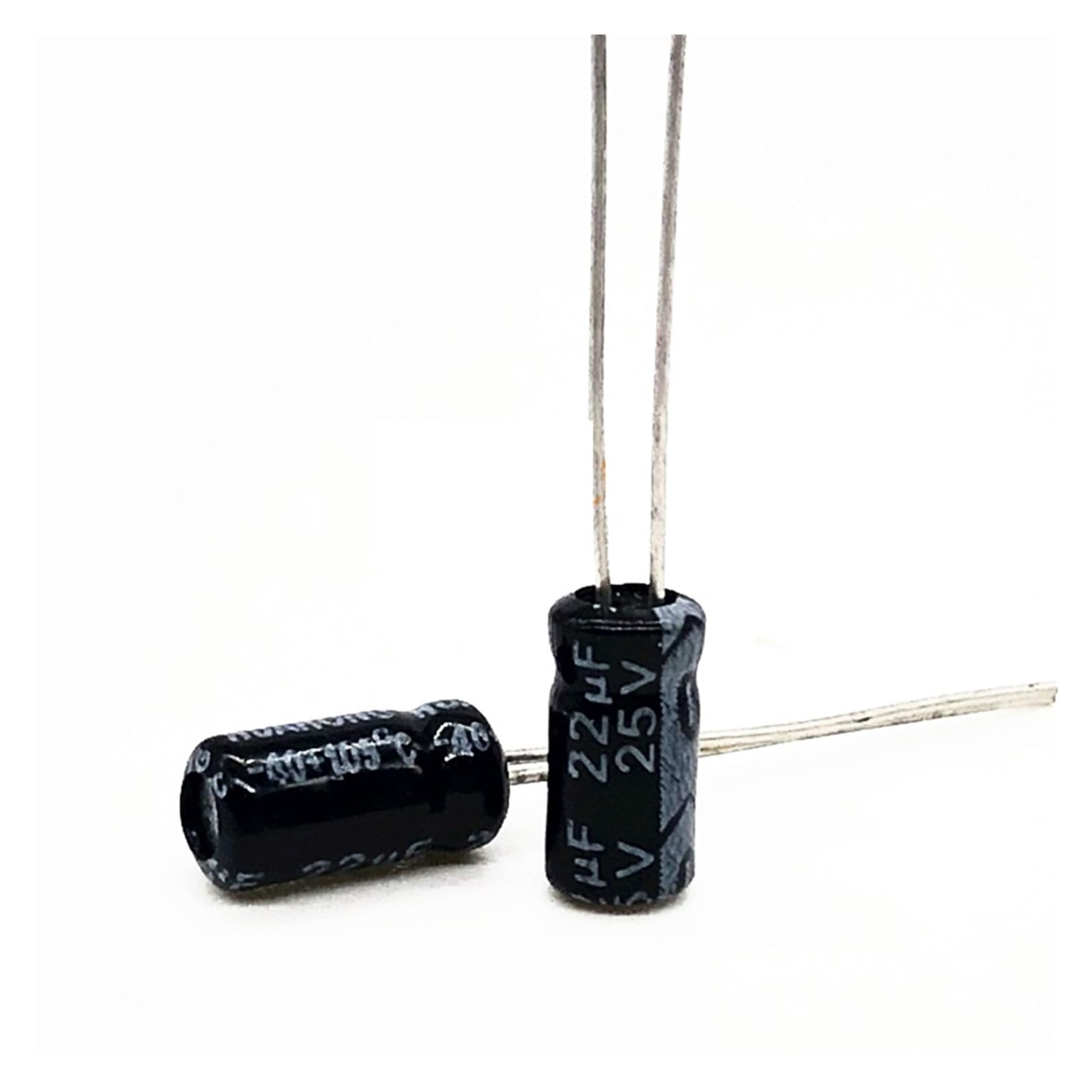 Condensateur 25V 22UF en aluminium à haute stabilité pour filtrage de courant