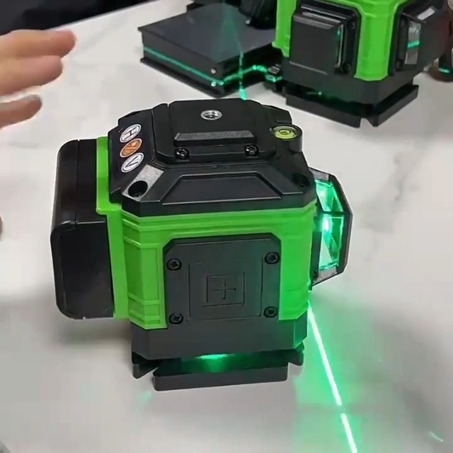 12ライングリーン レーザー墨出し器/測定器/墨出し機/墨出器3D水平器墨だし器 12ライン グリーン レーザー墨出し器/水平器3D/墨出し機/受光器