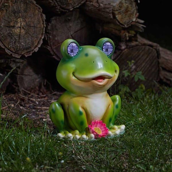 Smart Solar Solar Garden Frog Ornament with Blinking LED Eyes, 25 x 21 cm, Green Polyresin
