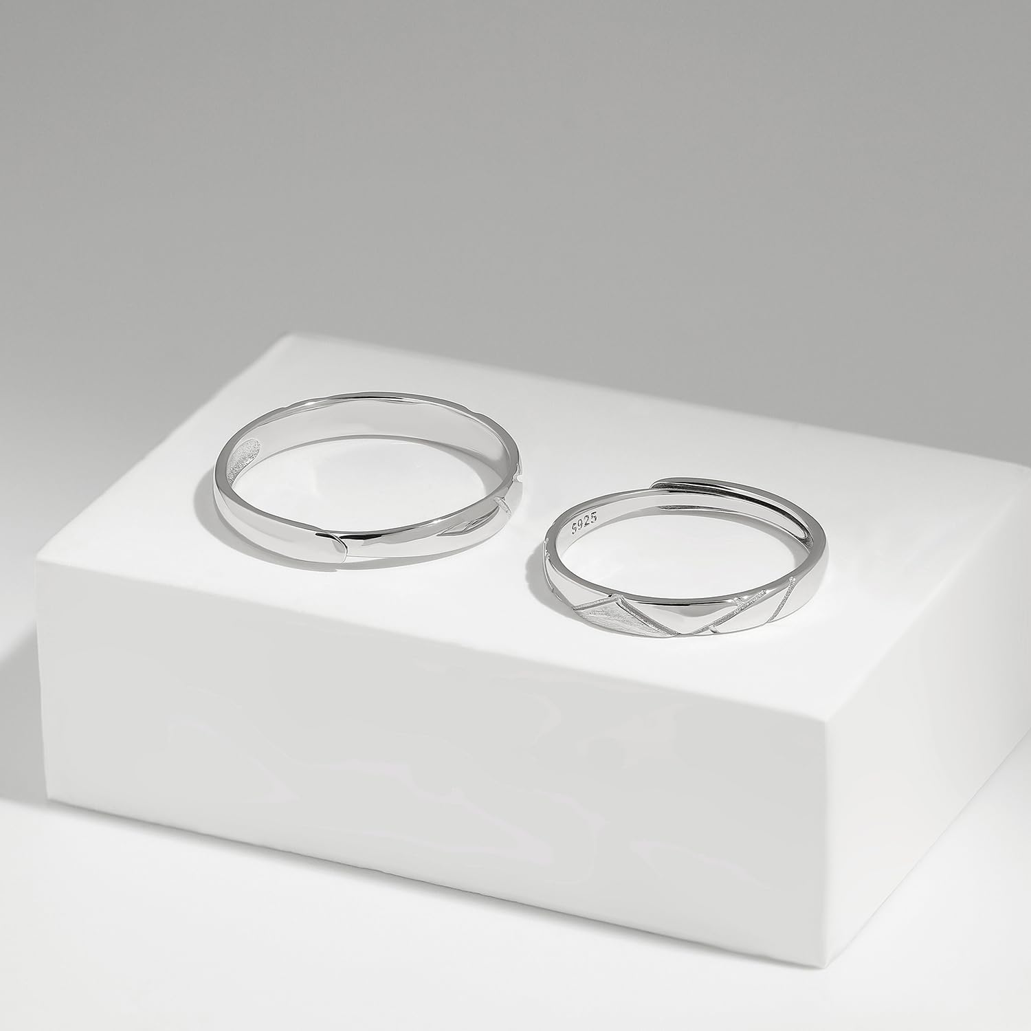 Meissa Anillo de Compromiso Boda para Pareja Novios Alianzas de Plata Pareja de ley 925 Adjustable Diseño de Montañas Regalo de San Valentín Aniversario (Juego de dos anillos)