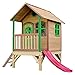 AXI Tom Casa Bambini con pavimento e scivolo rosso | Casetta da gioco per giardino / esterno in marrone e verde in legno FSC | Parco giochi per bambini