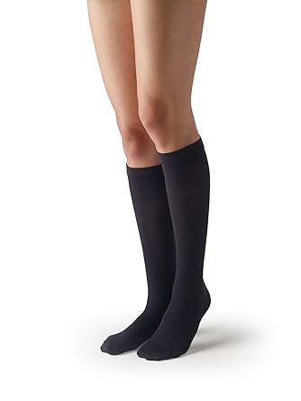 T.E.D. Anti-Embolism Compression Stocking, Knee Length, Black, Medium, Regular, Closed-Toe, 1 Pair