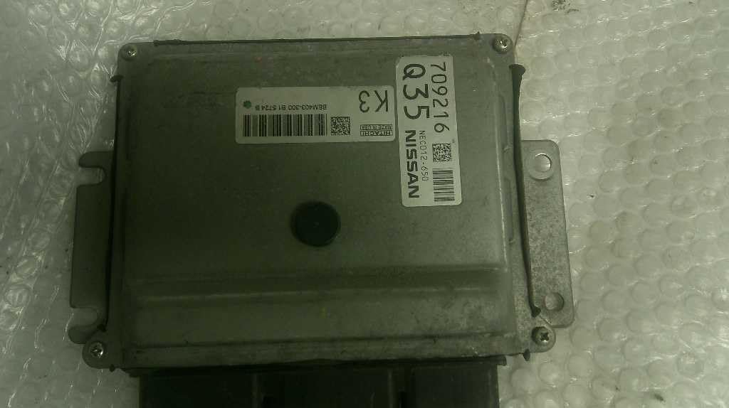 Engine ECM Control Module 2.5L Fits 14-17 Compatible with Nissan Compatible with Rogue NEC012-650 NEC012650