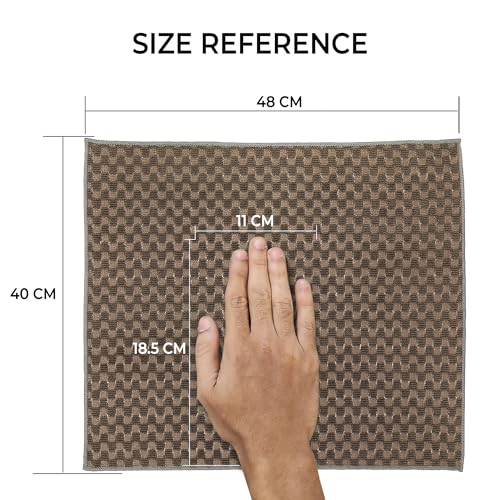 Image of Cutting EDGE 320 GSM - Set of 2 - Microfiber Cleaning Cloth, 2-in-1 Dual Texture, Super Absorbent, Lint Free & Streak Free for Car & Bike, Glass, Dashboard & Interior (40 x 48 cm, Brown)