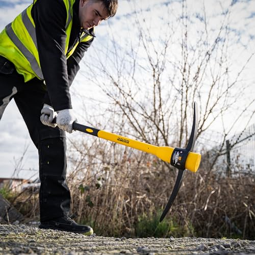 Roughneck ROU64352 Pick Axe With Fibreglass Handle 5lbs/2.27kg 4 Roughneck ROU64352 Pick Axe With Fibreglass Handle 5lbs/2.27kg - Image 4