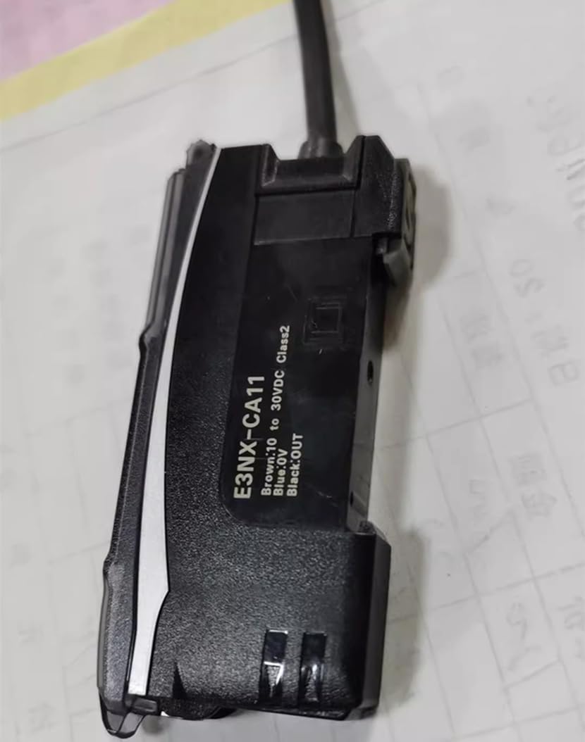 E3NX-CA11 Highly Interference-Resistant Sensor Fiber-Optic Amplifier NPN Output Cable Length: 2 m