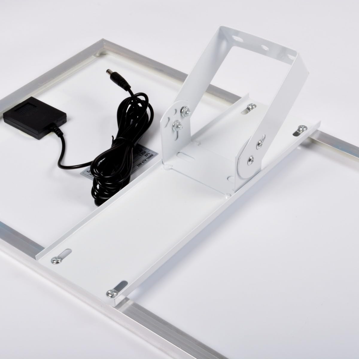 AFTERTECH 20 W 24 V Module photovoltaïque – Panneau solaire – Monocristallin 20 W 36 V Idéal pour systèmes 24 V avec connecteur DC5521 – Dimensions 299 x 479 x 16 mm – Support ftv36 v20 W