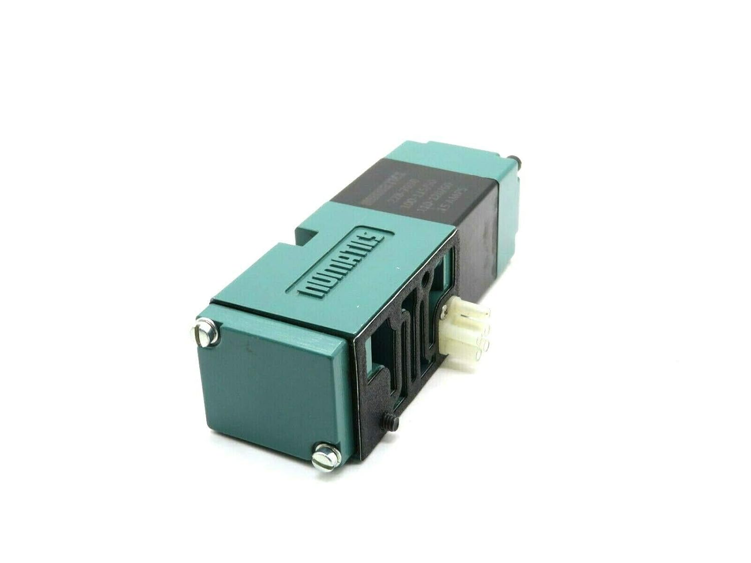 081SA400K000030 Mark 8 Válvula de control direccional, 18", retorno de resorte, 2 posiciones, 4 vías (52), puertos de presión NPTF, 110 VCA - 120