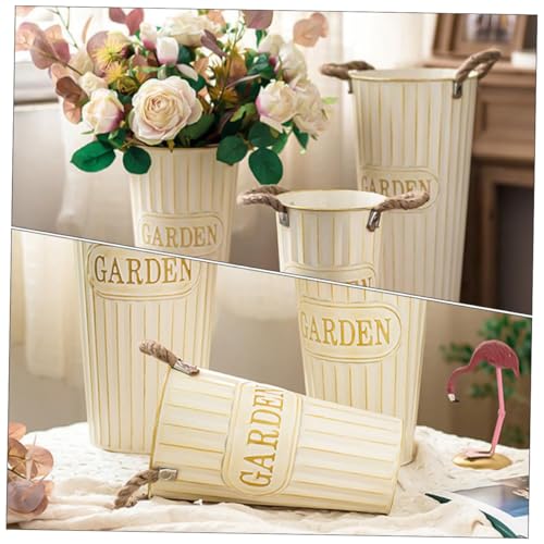 Vase à fleurs en fer beige rétro pour décorer un bureau - 7
