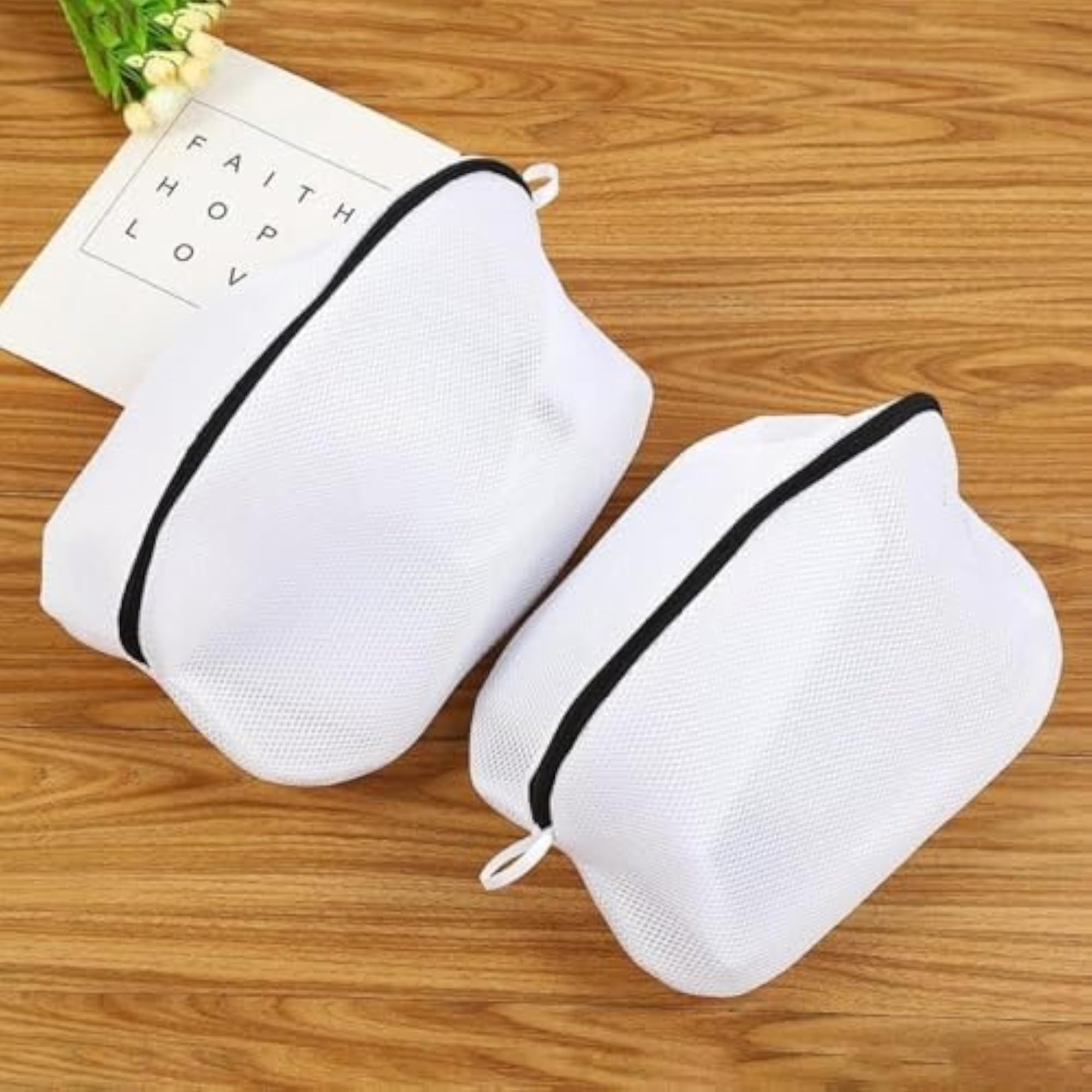 Mesh Laundry Bag with Bumper Protectors, Shoe Wash Bag