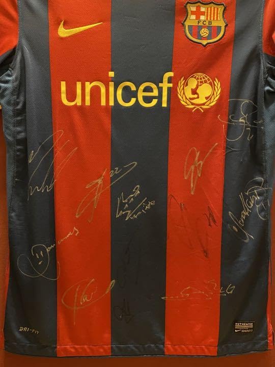 メッシ アウェイサイン入りアマゾン】リオネル·メッシ直筆サイン入り