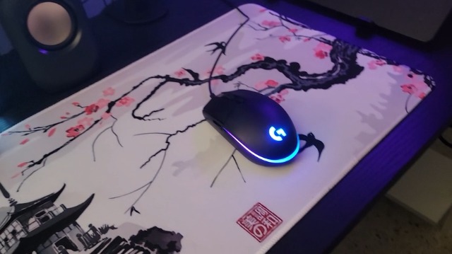 Amazon.com: ETZ Japanese Cherry Blossom Mouse Pad (31.5 × 11.8
