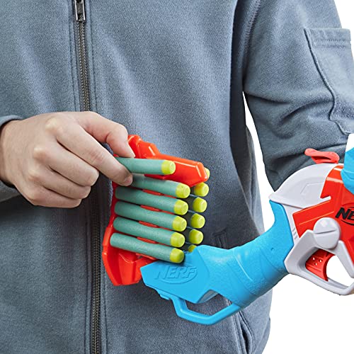 Nerf DinoSquad Tricera-Blast Blaster, aufklappbarer 3-Dart Lauf, 12 Nerf Darts, Dart-Aufbewahrung, Triceratops Design