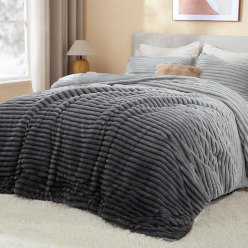 Image of BEDELITE Fleece King Comforter Set, Fluffy Bed Set, Grey Ombre