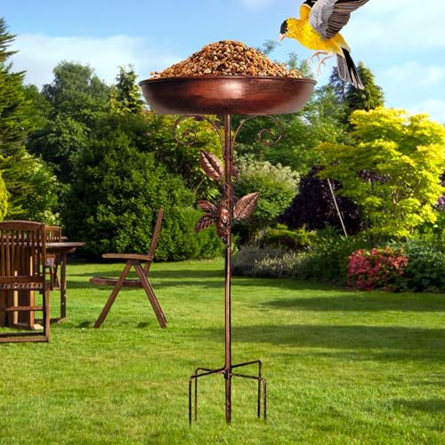 Bassin à oiseaux rustique pour jardin afin d'attirer la nature sur un balcon