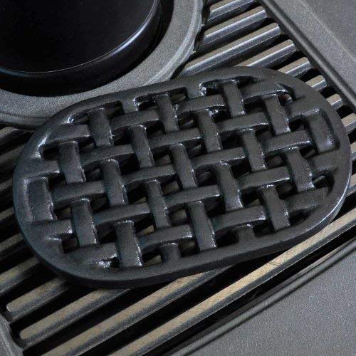 Minuteman International TWI-04 Cast Iron Oval Lattice Trivet,Black thumb #1