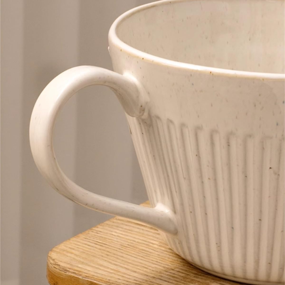 Salsera de cerámica de gran capacidad, diseño de alivio vertical, cuenco versátil para mezclar y recipiente de jugo, perfecto para comidas familiares y entretenimiento