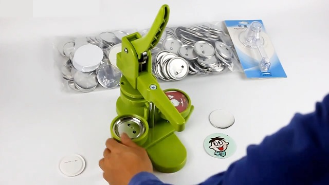 Amazon.co.jp: 缶バッジマシーン 58mm バッジマシン バッチマシーン 缶