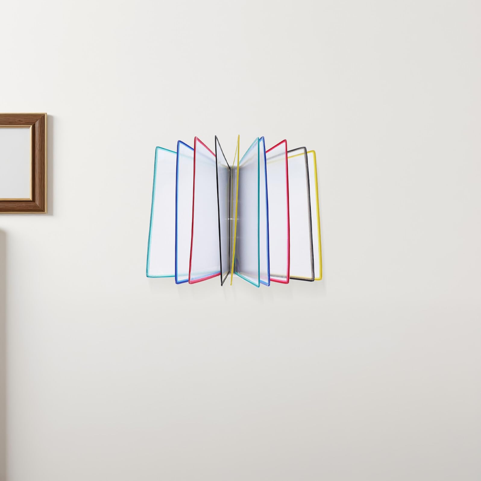 Wand Aktenorganizer aus Eisen mit 10 Transparenten PVC Fächern für A4 Dokumente Hängender Prospekthalter und Zeitschriftenständer für Büro Schule und Klinik