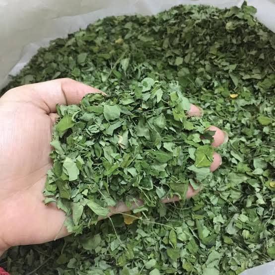 whole drumstick dried leaves/granules (Moringa/Munagaku leaves) -50 gms..