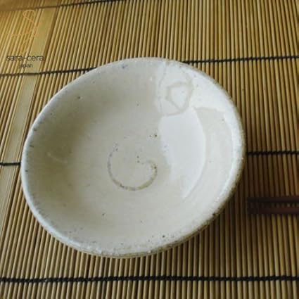 Amazon Co Jp 松助窯 小皿 白萩釉 丸皿 和食器 陶器 手づくり 日本製 美濃焼 豆皿 薬味 しょうゆ小皿 漬物皿 ホーム キッチン Amazon Co Jp 松助窯 小皿 白萩釉 丸皿 和食器 陶器 手づくり 日本製 美濃焼 豆皿 薬味 しょうゆ小皿 漬物皿 ホーム キッチン