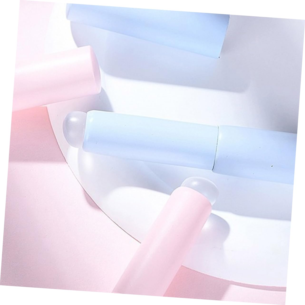 Baluue 24pièces Applicateurs De Gloss à Silicone Avec Couvercle Brosse Maquillage Réutilisable Pour Application Précise Et Équilibrée