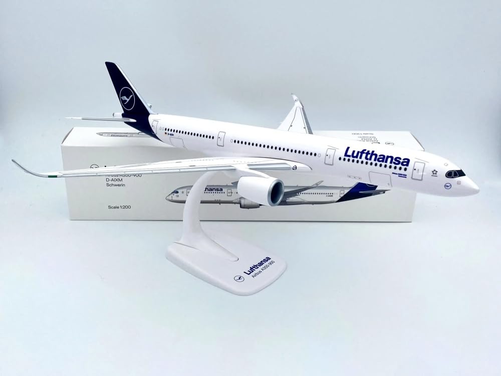 Limox Airbus A350-900 Lufthansa D-AIXM Schwerin 1:200 Model