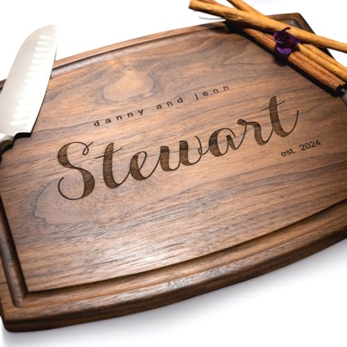 Personalized Cutting Board, Custom Wedding, Anniversary or Housewarming Gift Idea, Wood Engraved Charcuterie, for Couples and Clients, Modern Script Design 081