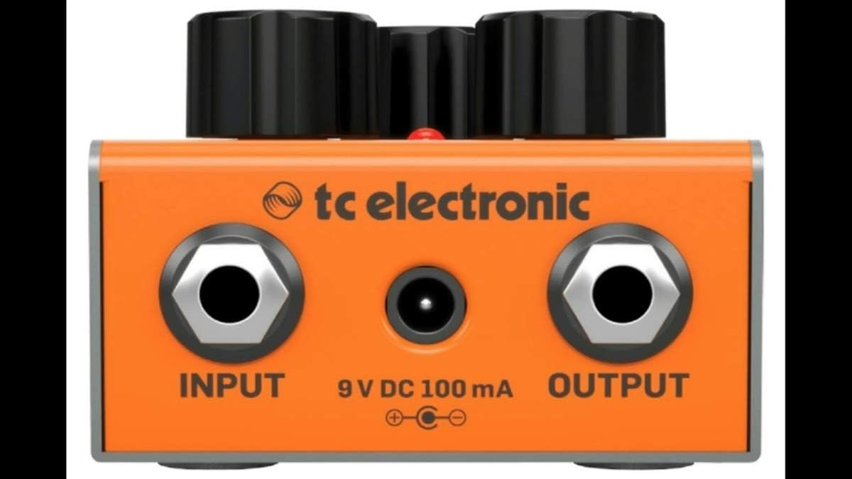 TC Electronic CHOKA TREMOLO Vintage-Flavored All-Analog Tremolo Pedal with 3-Knob Design and Seamless Morphing Between LFO Styles,Orange